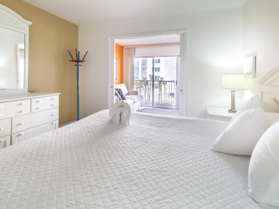 Fort Walton Beach, Florida 32548, 1 Bedroom Bedrooms, ,2 BathroomsBathrooms,Residential,For Sale,Santa Rosa,864540