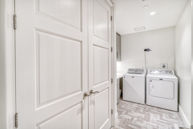 Rosemary Beach, Florida 32461, 4 Bedrooms Bedrooms, ,3 BathroomsBathrooms,Residential,For Sale,Barrett,864788