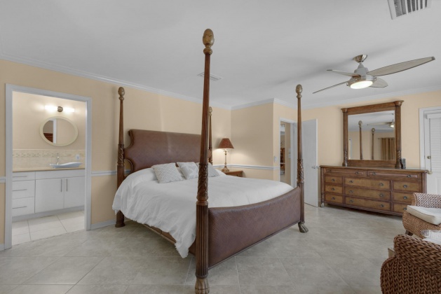 Miramar Beach, Florida 32550, 4 Bedrooms Bedrooms, ,5 BathroomsBathrooms,Residential,For Sale,Lakeview Beach,864837