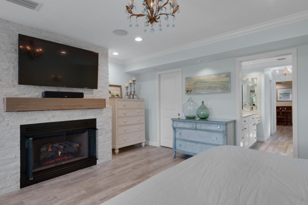 Miramar Beach, Florida 32550, 4 Bedrooms Bedrooms, ,5 BathroomsBathrooms,Residential,For Sale,Lakeview Beach,864837