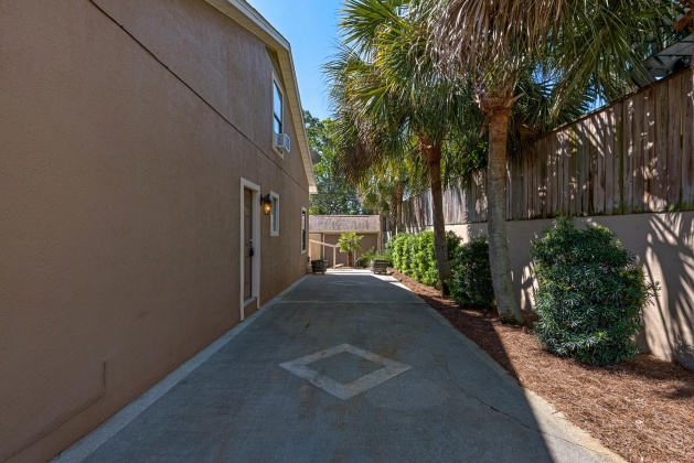 Miramar Beach, Florida 32550, 4 Bedrooms Bedrooms, ,5 BathroomsBathrooms,Residential,For Sale,Lakeview Beach,864837