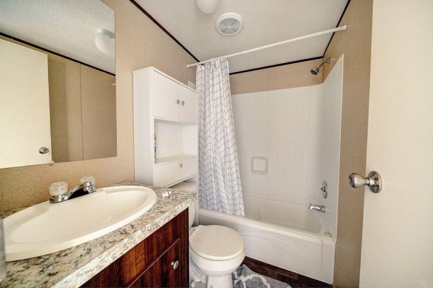 Panama City, Florida 32404, 3 Bedrooms Bedrooms, ,2 BathroomsBathrooms,Residential,For Sale,Katherine,864924