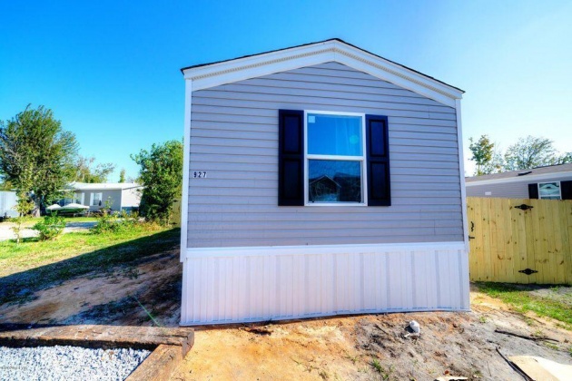 Panama City, Florida 32404, 3 Bedrooms Bedrooms, ,2 BathroomsBathrooms,Residential,For Sale,Katherine,864924
