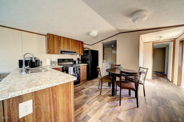 Panama City, Florida 32404, 3 Bedrooms Bedrooms, ,2 BathroomsBathrooms,Residential,For Sale,Katherine,864924