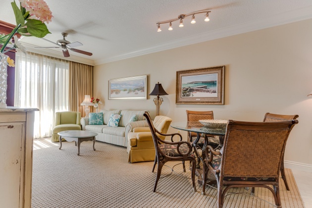 Destin, Florida 32541, 2 Bedrooms Bedrooms, ,2 BathroomsBathrooms,Residential,For Sale,Harbor,864562