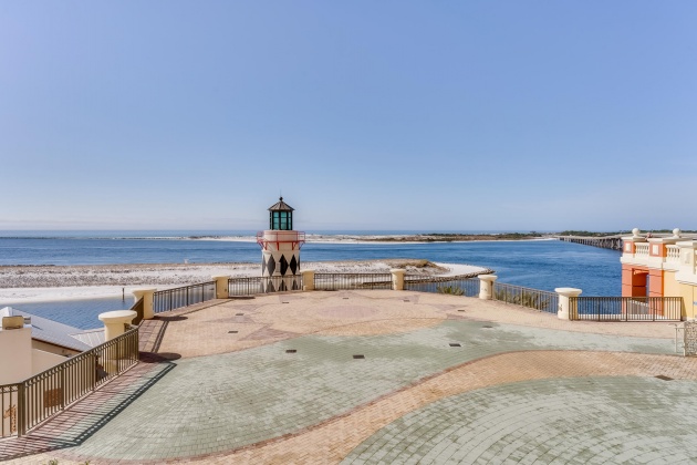 Destin, Florida 32541, 2 Bedrooms Bedrooms, ,2 BathroomsBathrooms,Residential,For Sale,Harbor,864562