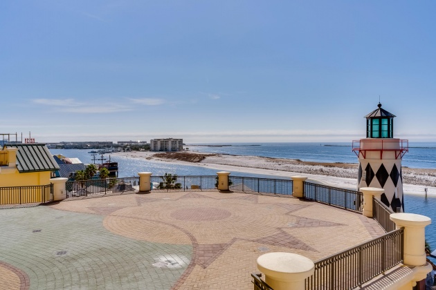 Destin, Florida 32541, 2 Bedrooms Bedrooms, ,2 BathroomsBathrooms,Residential,For Sale,Harbor,864562