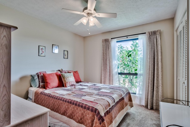 Panama City, Florida 32405, 3 Bedrooms Bedrooms, ,2 BathroomsBathrooms,Residential,For Sale,Marywood,865115