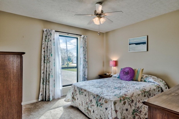 Panama City, Florida 32405, 3 Bedrooms Bedrooms, ,2 BathroomsBathrooms,Residential,For Sale,Marywood,865115