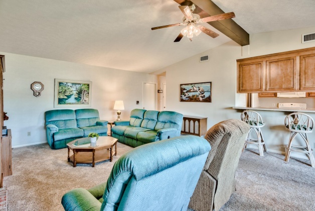 Panama City, Florida 32405, 3 Bedrooms Bedrooms, ,2 BathroomsBathrooms,Residential,For Sale,Marywood,865115