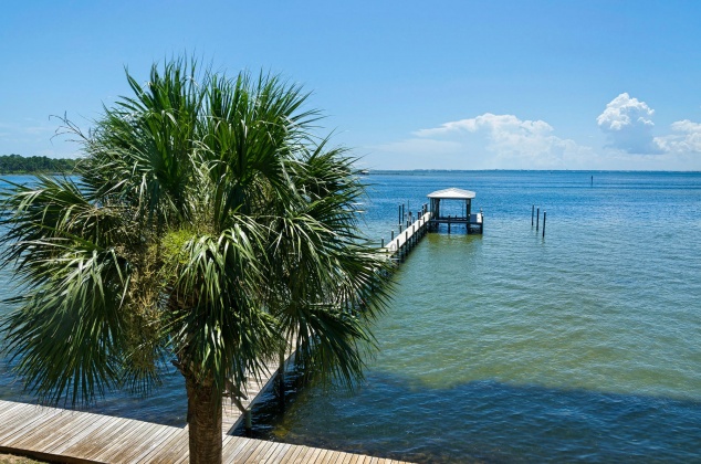 Destin, Florida 32541, 4 Bedrooms Bedrooms, ,3 BathroomsBathrooms,Residential,For Sale,Bambi,865086