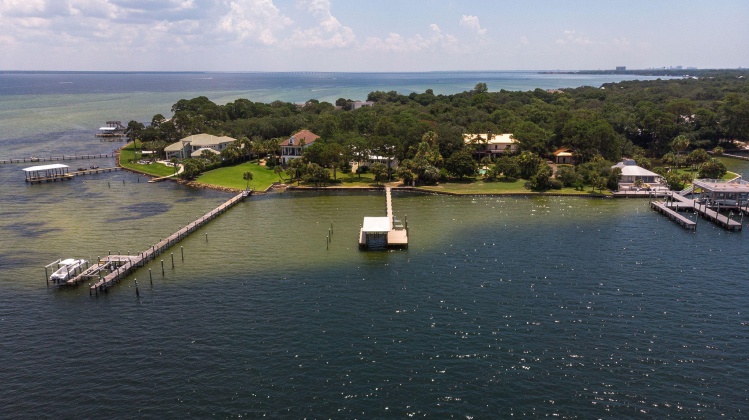 Destin, Florida 32541, 4 Bedrooms Bedrooms, ,3 BathroomsBathrooms,Residential,For Sale,Bambi,865086