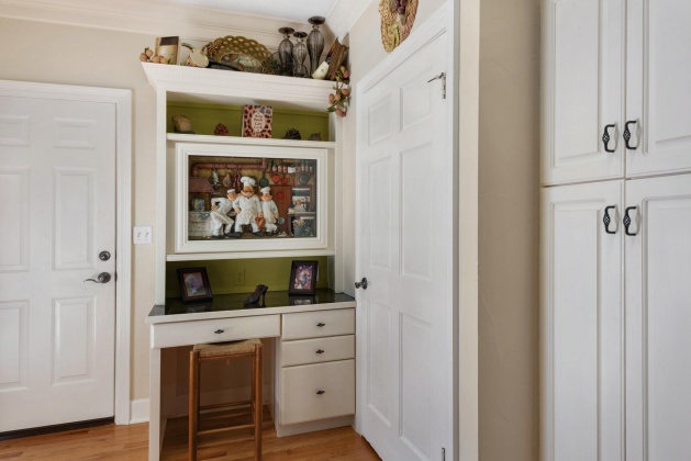 Destin, Florida 32541, 4 Bedrooms Bedrooms, ,3 BathroomsBathrooms,Residential,For Sale,Bambi,865086