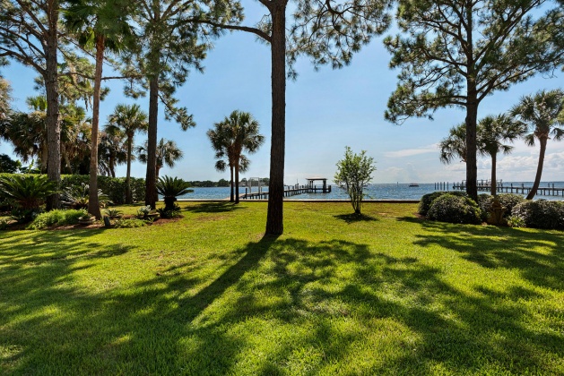 Destin, Florida 32541, 4 Bedrooms Bedrooms, ,3 BathroomsBathrooms,Residential,For Sale,Bambi,865086