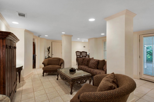 Destin, Florida 32541, 4 Bedrooms Bedrooms, ,3 BathroomsBathrooms,Residential,For Sale,Bambi,865086