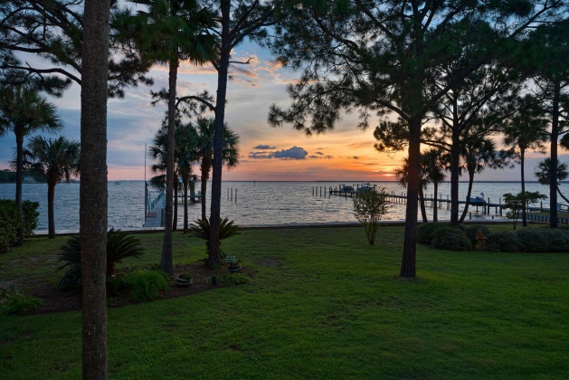 Destin, Florida 32541, 4 Bedrooms Bedrooms, ,3 BathroomsBathrooms,Residential,For Sale,Bambi,865086