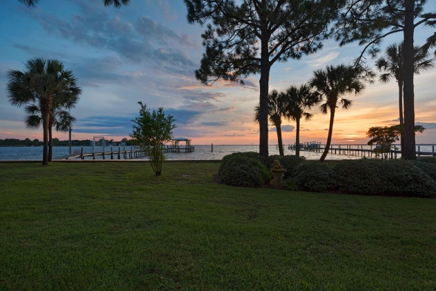 Destin, Florida 32541, 4 Bedrooms Bedrooms, ,3 BathroomsBathrooms,Residential,For Sale,Bambi,865086