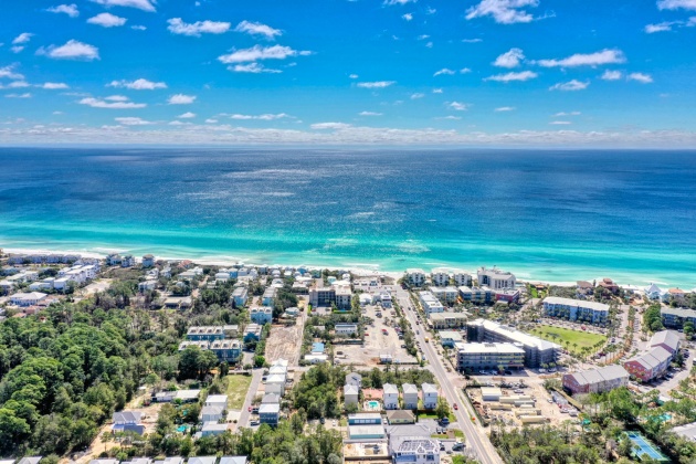 Santa Rosa Beach, Florida 32459, 3 Bedrooms Bedrooms, ,3 BathroomsBathrooms,Residential,For Sale,Kara Lake,865103
