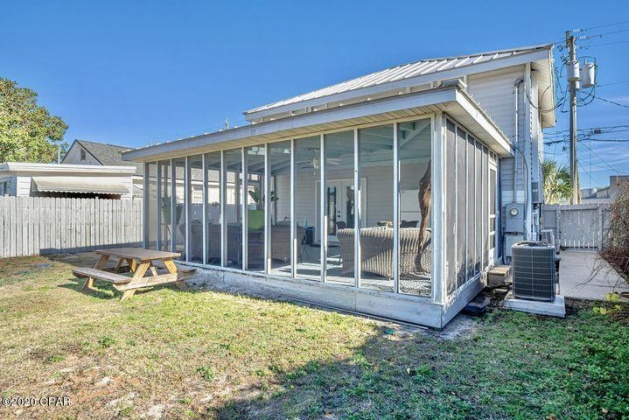 Panama City Beach, Florida 32413, 3 Bedrooms Bedrooms, ,2 BathroomsBathrooms,Residential,For Sale,Toledo,865163