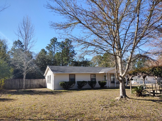 Freeport, Florida 32439, 3 Bedrooms Bedrooms, ,1 BathroomBathrooms,Residential,For Sale,Pine,865252