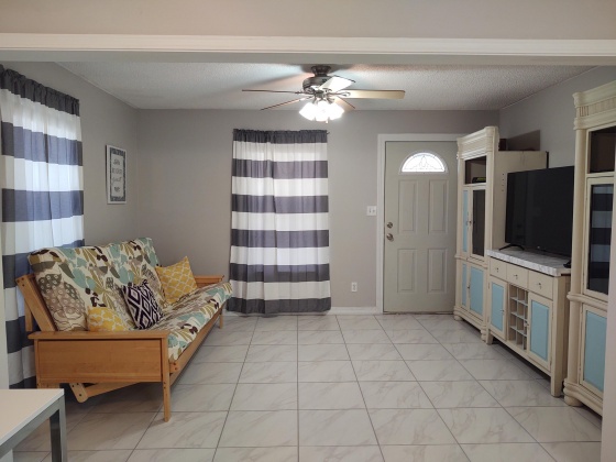 Freeport, Florida 32439, 3 Bedrooms Bedrooms, ,1 BathroomBathrooms,Residential,For Sale,Pine,865252