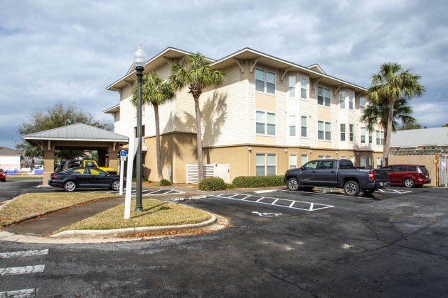 Destin, Florida 32541, 2 Bedrooms Bedrooms, ,2 BathroomsBathrooms,Residential,For Sale,Mattie M Kelly,865396