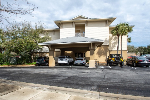 Destin, Florida 32541, 2 Bedrooms Bedrooms, ,2 BathroomsBathrooms,Residential,For Sale,Mattie M Kelly,865396