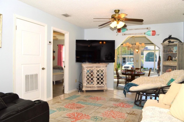 Panama City Beach, Florida 32408, 2 Bedrooms Bedrooms, ,2 BathroomsBathrooms,Residential,For Sale,Lagoon,865337
