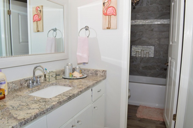 Panama City Beach, Florida 32408, 2 Bedrooms Bedrooms, ,2 BathroomsBathrooms,Residential,For Sale,Lagoon,865337