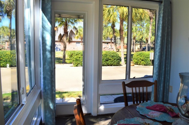 Panama City Beach, Florida 32408, 2 Bedrooms Bedrooms, ,2 BathroomsBathrooms,Residential,For Sale,Lagoon,865337
