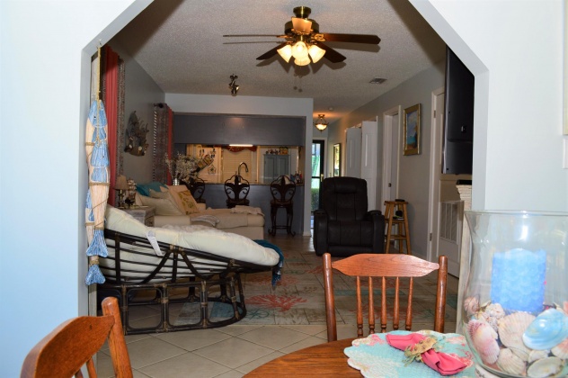 Panama City Beach, Florida 32408, 2 Bedrooms Bedrooms, ,2 BathroomsBathrooms,Residential,For Sale,Lagoon,865337