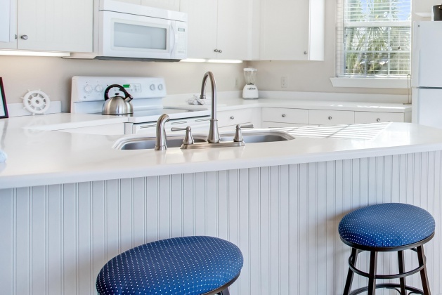Miramar Beach, Florida 32550, 2 Bedrooms Bedrooms, ,2 BathroomsBathrooms,Residential,For Sale,Crystal Cove,865343