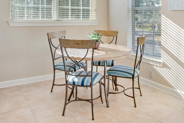 Miramar Beach, Florida 32550, 2 Bedrooms Bedrooms, ,2 BathroomsBathrooms,Residential,For Sale,Crystal Cove,865343