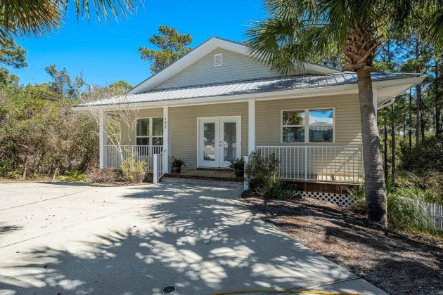 Santa Rosa Beach, Florida 32459, 4 Bedrooms Bedrooms, ,3 BathroomsBathrooms,Residential,For Sale,Tradewinds,865562