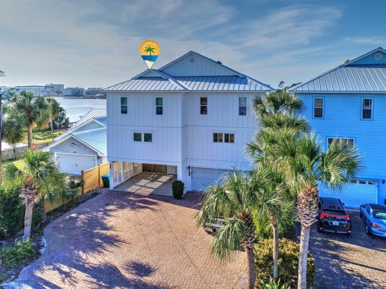 Panama City Beach, Florida 32408, 3 Bedrooms Bedrooms, ,5 BathroomsBathrooms,Residential,For Sale,Lagoon,865597