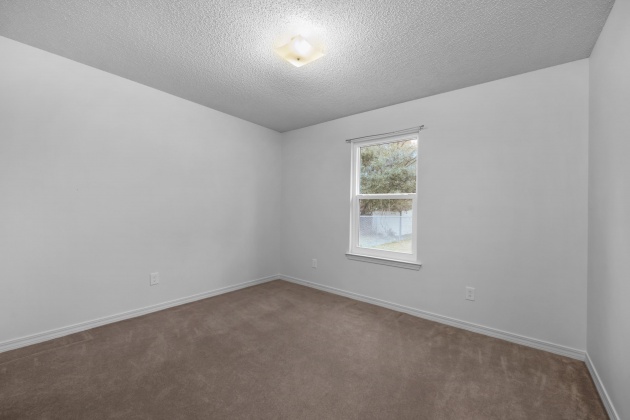 Milton, Florida 32583, 3 Bedrooms Bedrooms, ,2 BathroomsBathrooms,Residential,For Sale,Chantilly,865561