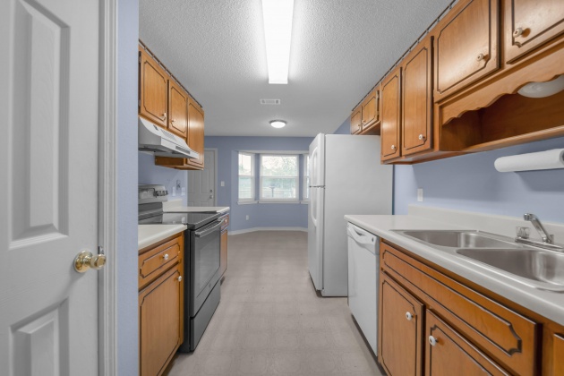 Milton, Florida 32583, 3 Bedrooms Bedrooms, ,2 BathroomsBathrooms,Residential,For Sale,Chantilly,865561