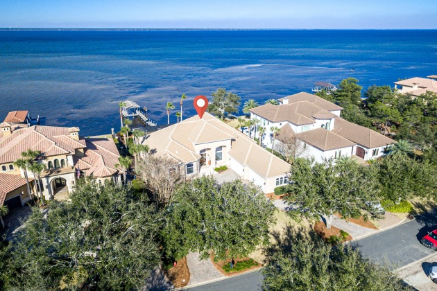 Destin, Florida 32541, 4 Bedrooms Bedrooms, ,4 BathroomsBathrooms,Residential,For Sale,Captains,864118