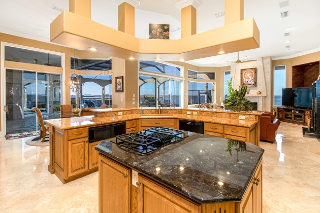 Destin, Florida 32541, 4 Bedrooms Bedrooms, ,4 BathroomsBathrooms,Residential,For Sale,Captains,864118