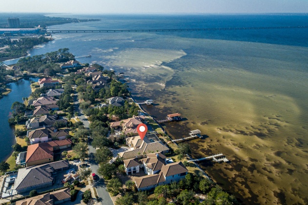 Destin, Florida 32541, 4 Bedrooms Bedrooms, ,4 BathroomsBathrooms,Residential,For Sale,Captains,864118