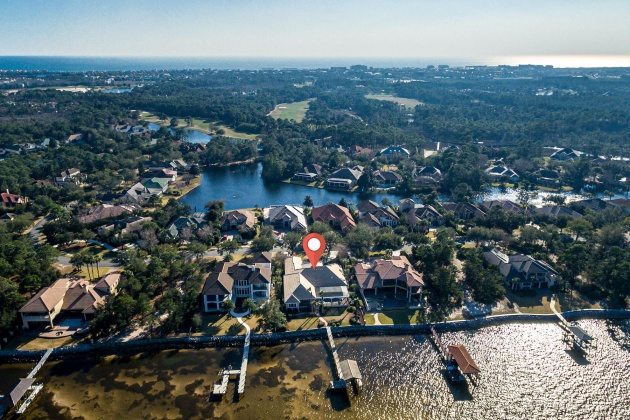 Destin, Florida 32541, 4 Bedrooms Bedrooms, ,4 BathroomsBathrooms,Residential,For Sale,Captains,864118