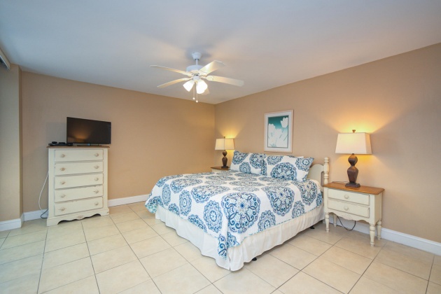 Panama City Beach, Florida 32408, 2 Bedrooms Bedrooms, ,2 BathroomsBathrooms,Residential,For Sale,Thomas,863973