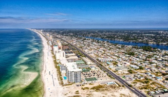 Panama City Beach, Florida 32408, 2 Bedrooms Bedrooms, ,2 BathroomsBathrooms,Residential,For Sale,Thomas,863973