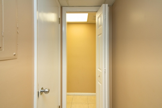 Panama City Beach, Florida 32408, 2 Bedrooms Bedrooms, ,2 BathroomsBathrooms,Residential,For Sale,Thomas,863973