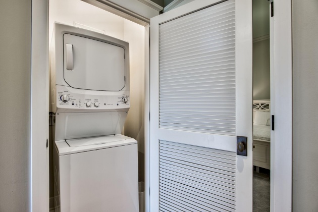 Santa Rosa Beach, Florida 32459, 2 Bedrooms Bedrooms, ,3 BathroomsBathrooms,Residential,For Sale,Watercolor,866104