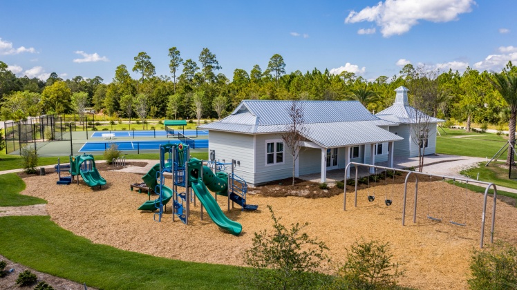 Freeport, Florida 32439, 4 Bedrooms Bedrooms, ,3 BathroomsBathrooms,Residential,For Sale,Muzzle,866113