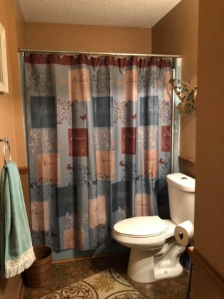 Defuniak Springs, Florida 32435, 5 Bedrooms Bedrooms, ,4 BathroomsBathrooms,Residential,For Sale,Cuchens,845487