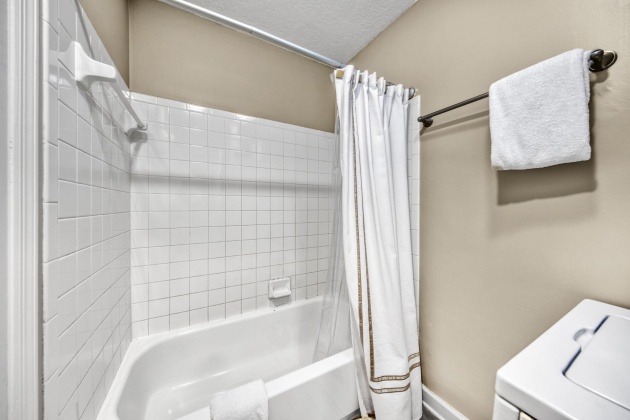 Destin, Florida 32541, 3 Bedrooms Bedrooms, ,3 BathroomsBathrooms,Residential,For Sale,Scenic Hwy 98,866282