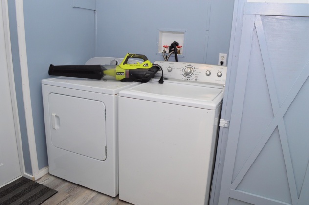 Panama City Beach, Florida 32413, 3 Bedrooms Bedrooms, ,3 BathroomsBathrooms,Residential,For Sale,Lakeview,866357