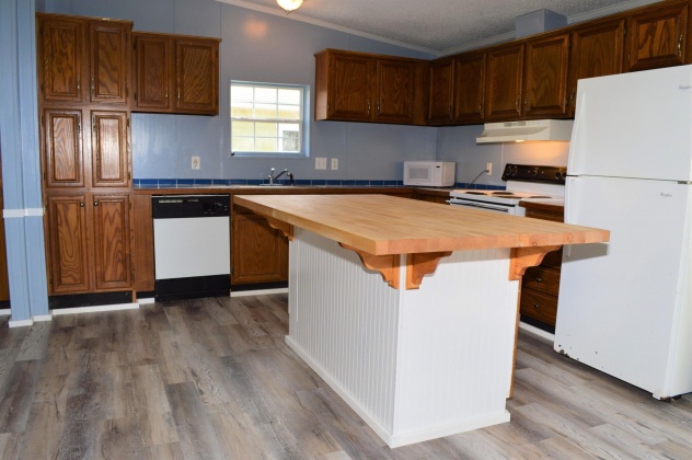 Panama City Beach, Florida 32413, 3 Bedrooms Bedrooms, ,3 BathroomsBathrooms,Residential,For Sale,Lakeview,866357